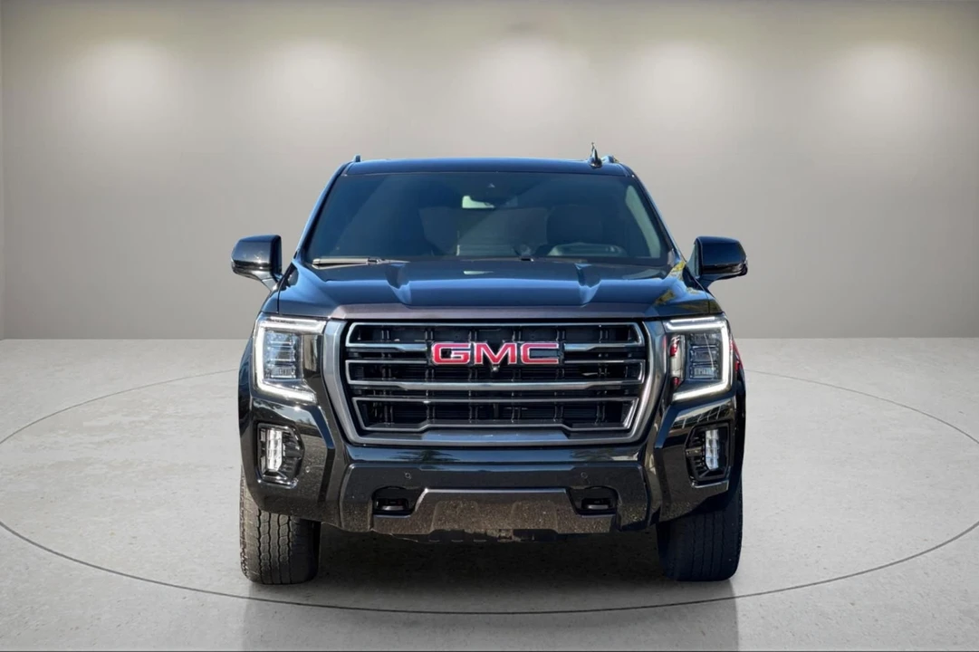 2023 GMC Yukon 5th Gen - Image 9 of 12