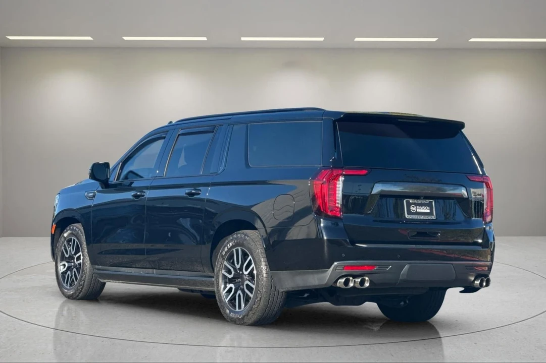 2023 GMC Yukon 5th Gen - Image 6 of 12