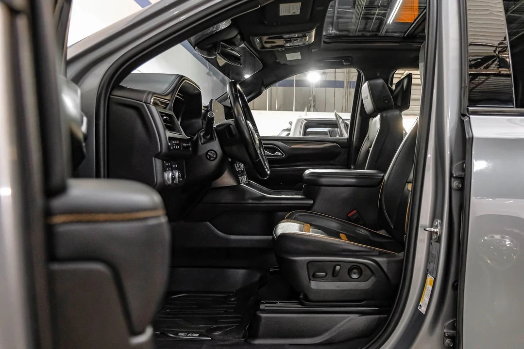 2023 GMC Yukon 5th Gen - Image 4 of 12