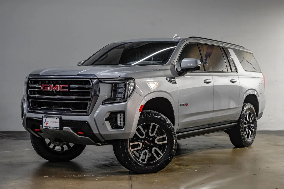 2023 GMC Yukon 5th Gen - Image 8 of 12