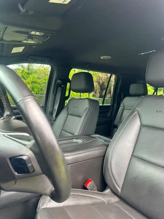 2023 GMC Yukon 5th Gen - Image 12 of 19