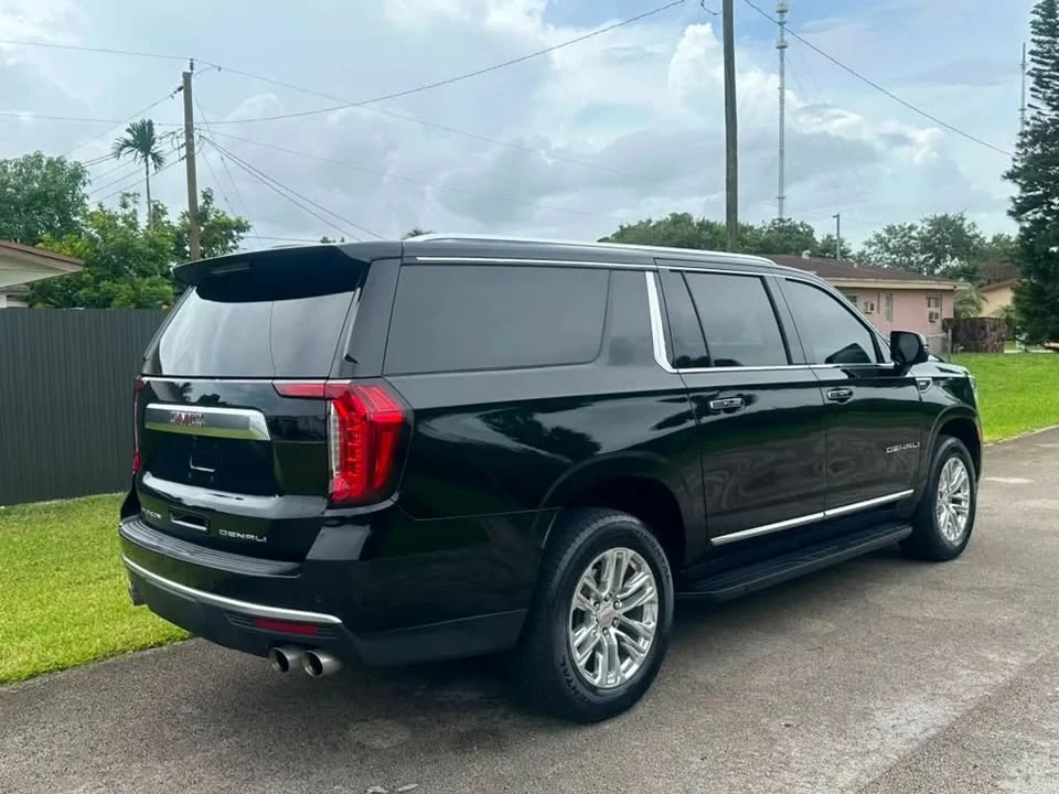 2023 GMC Yukon 5th Gen - Image 4 of 19