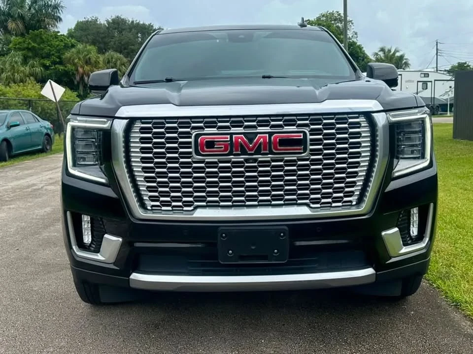 2023 GMC Yukon 5th Gen - Image 3 of 19