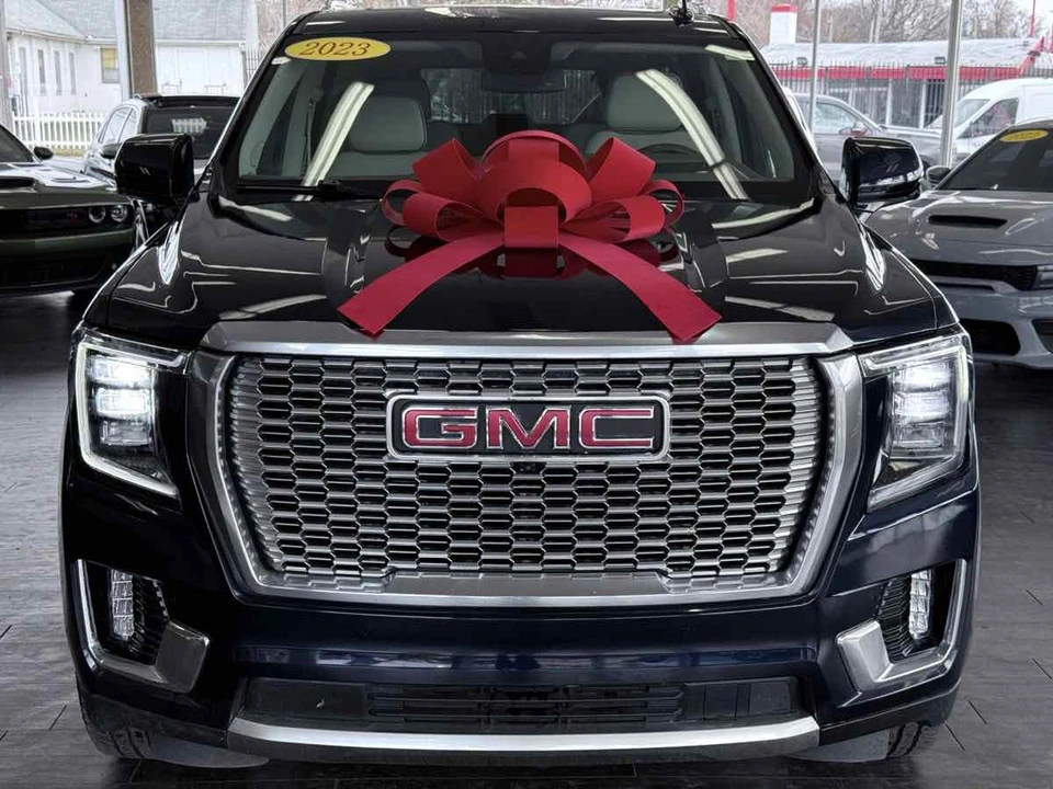 2023 GMC Yukon 5th Gen - Image 3 of 21