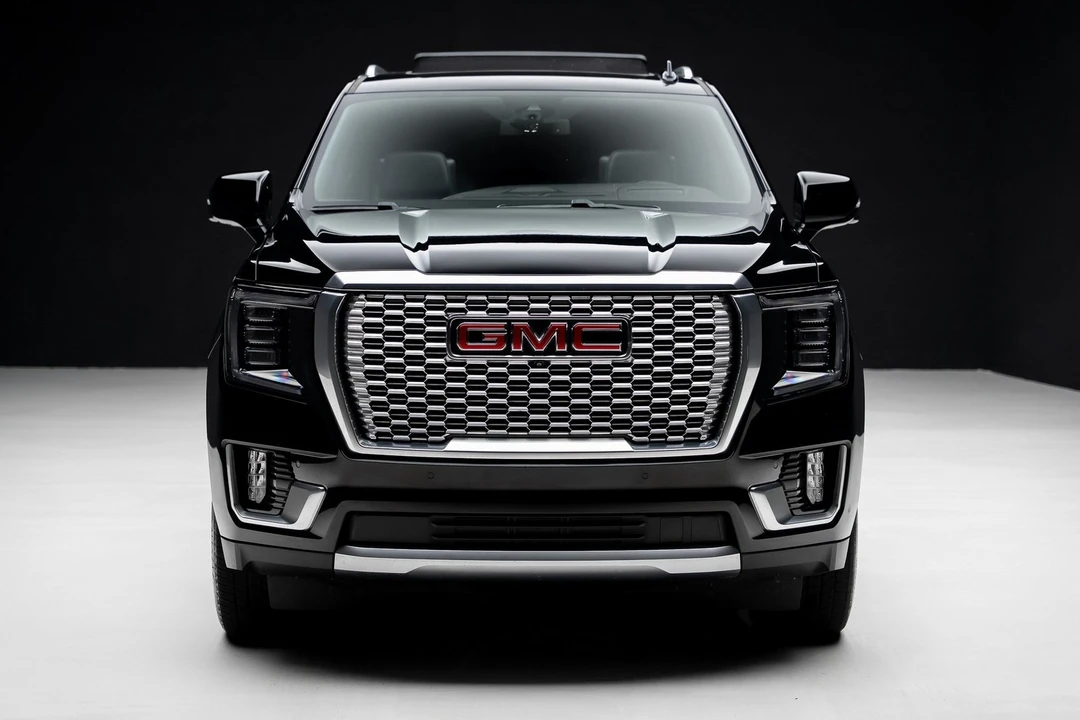 2023 GMC Yukon 5th Gen - Image 6 of 21