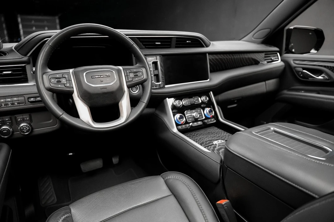 2023 GMC Yukon 5th Gen - Image 2 of 21