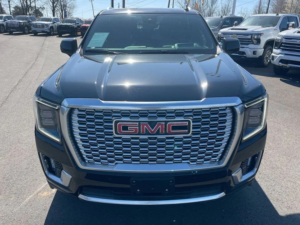 2023 GMC Yukon 5th Gen - Image 8 of 21