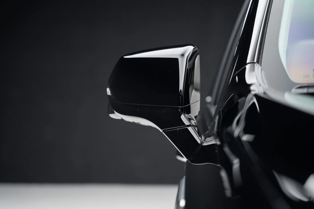 2023 GMC Yukon 5th Gen - Image 13 of 21