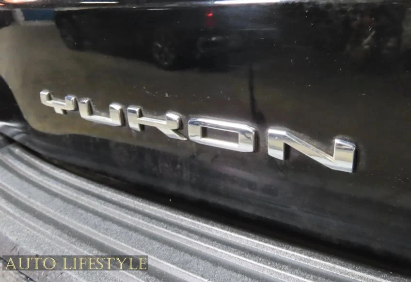 2023 GMC Yukon 5th Gen - Image 19 of 21