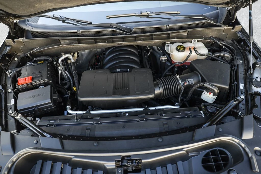 2023 GMC Yukon 5th Gen - Image 12 of 21