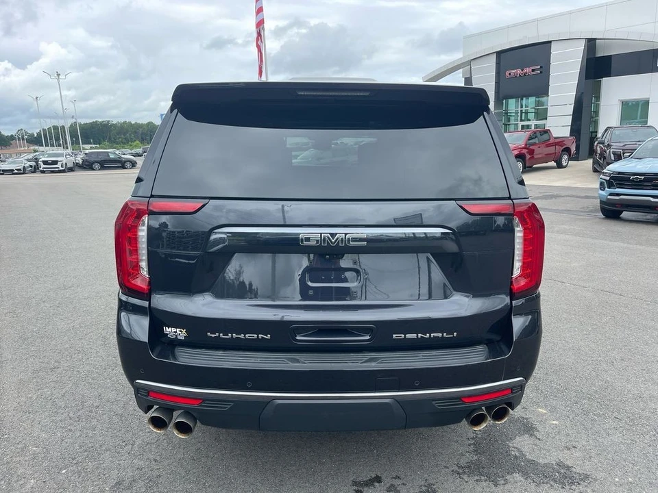 2023 GMC Yukon 5th Gen - Image 4 of 12