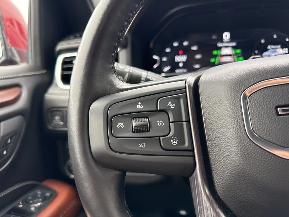 2023 GMC Yukon 5th Gen - Image 19 of 21
