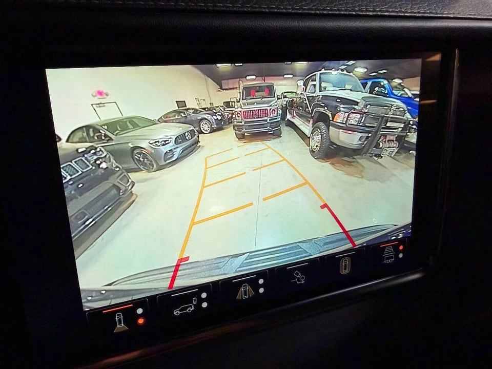 2023 GMC Yukon 5th Gen - Image 4 of 12