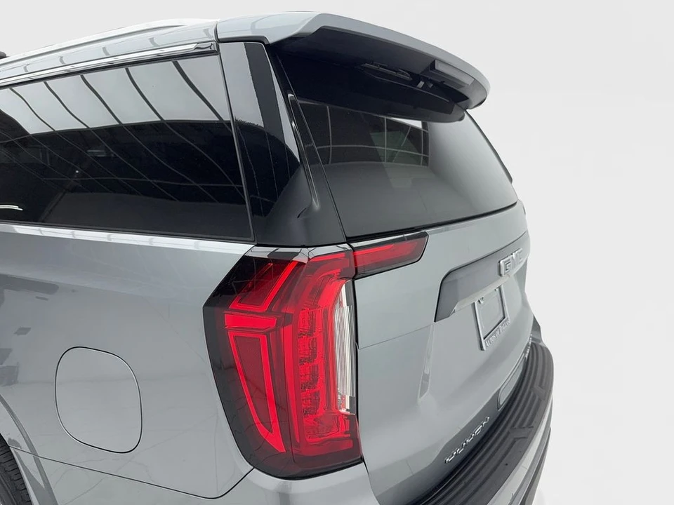 2023 GMC Yukon 5th Gen - Image 9 of 21