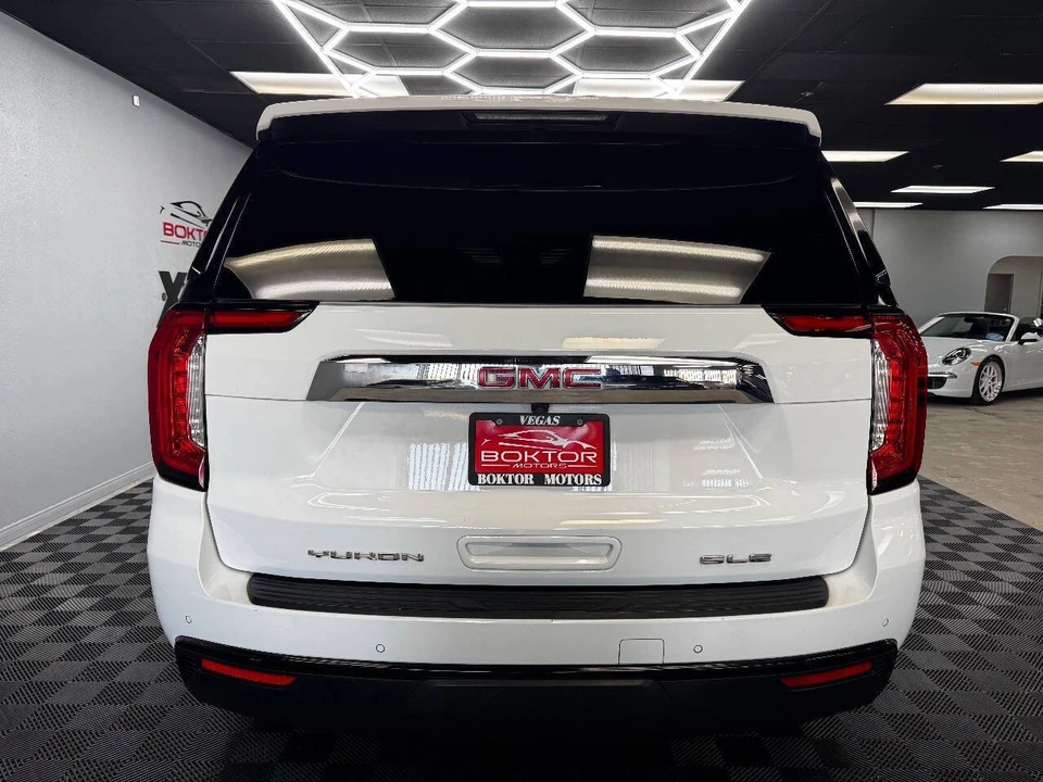 2023 GMC Yukon 5th Gen - Image 10 of 21