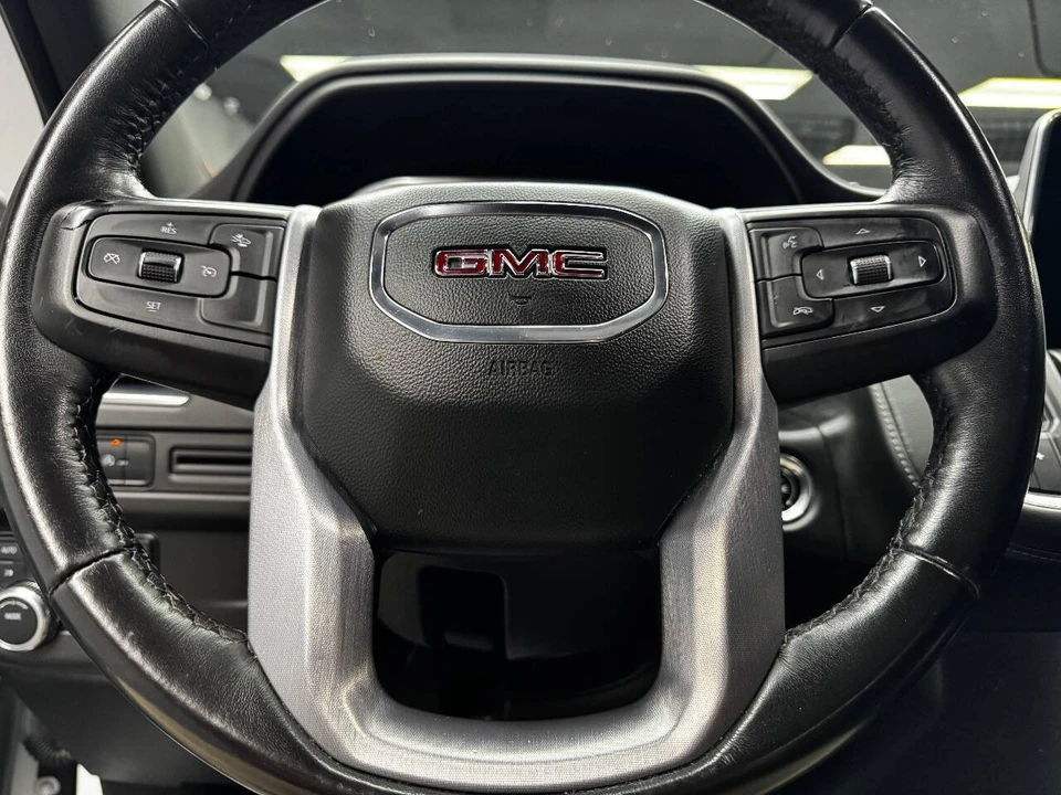 2023 GMC Yukon 5th Gen - Image 21 of 21