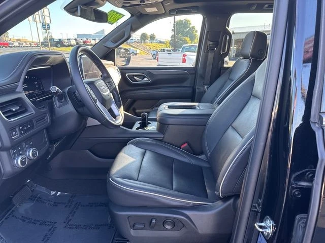 2023 GMC Yukon 5th Gen - Image 9 of 21