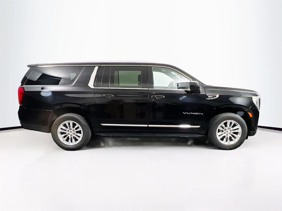 2023 GMC Yukon 5th Gen - Image 9 of 12
