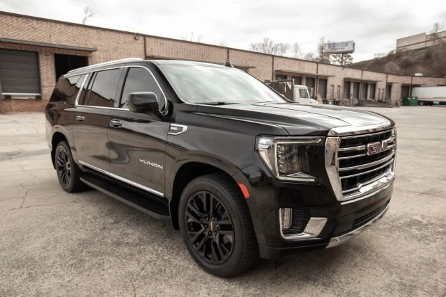 2023 GMC Yukon 5th Gen - Image 14 of 21