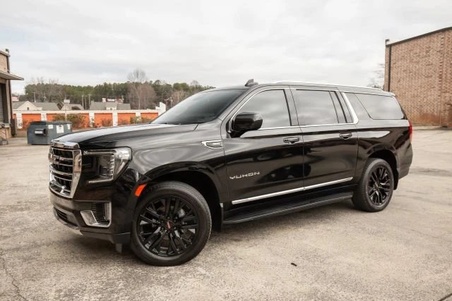 2023 GMC Yukon 5th Gen - Image 2 of 21