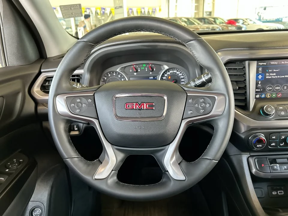 2023 GMC Acadia - Image 4 of 16