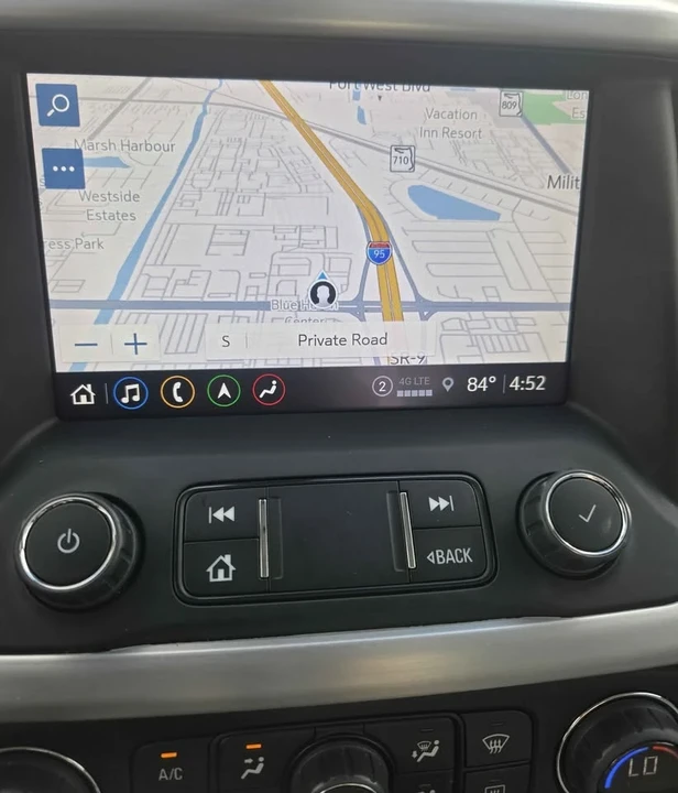 2023 GMC Acadia - Image 13 of 19