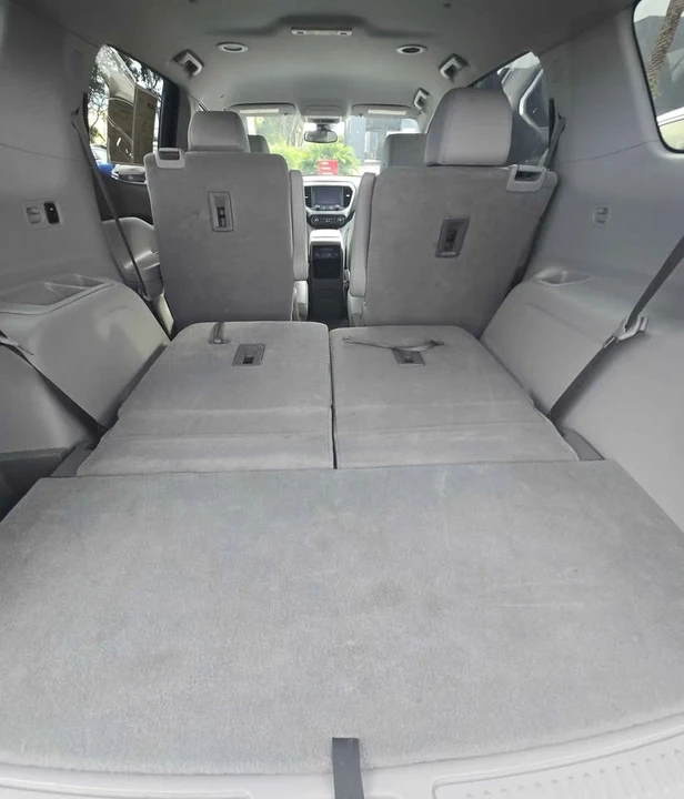 2023 GMC Acadia - Image 6 of 19