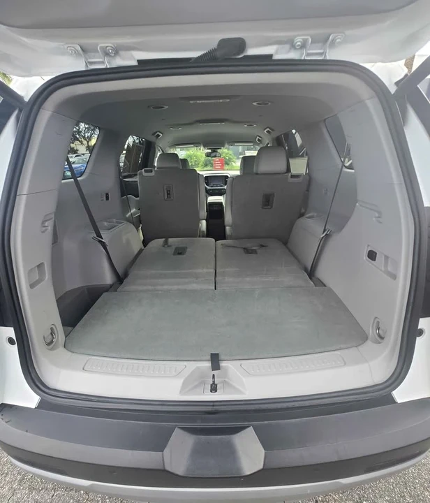 2023 GMC Acadia - Image 19 of 19