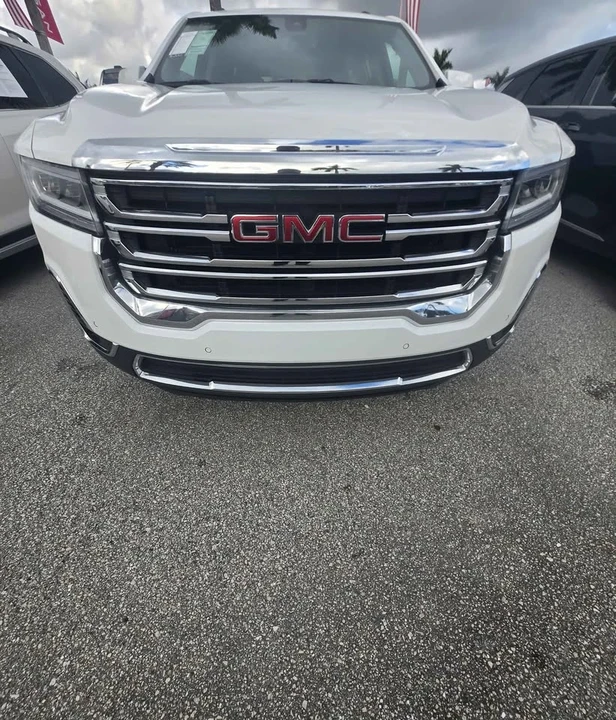 2023 GMC Acadia - Image 2 of 19