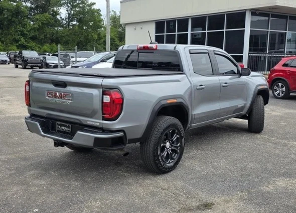 2023 GMC Canyon - Image 4 of 10