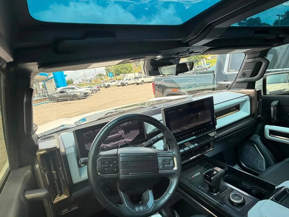 2023 GMC Hummer EV - Image 2 of 20