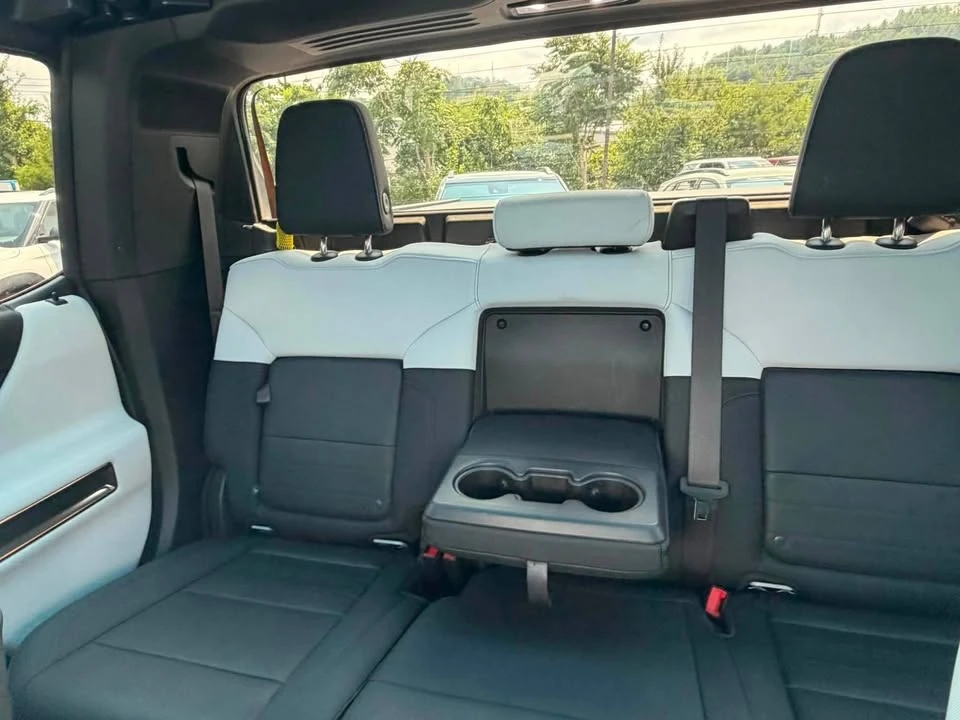 2023 GMC Hummer EV - Image 7 of 20