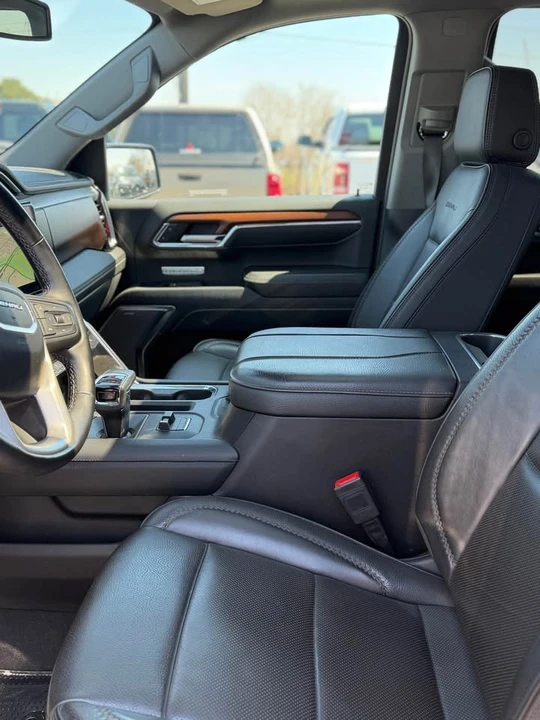2023 GMC Sierra 5th Gen - Image 11 of 17