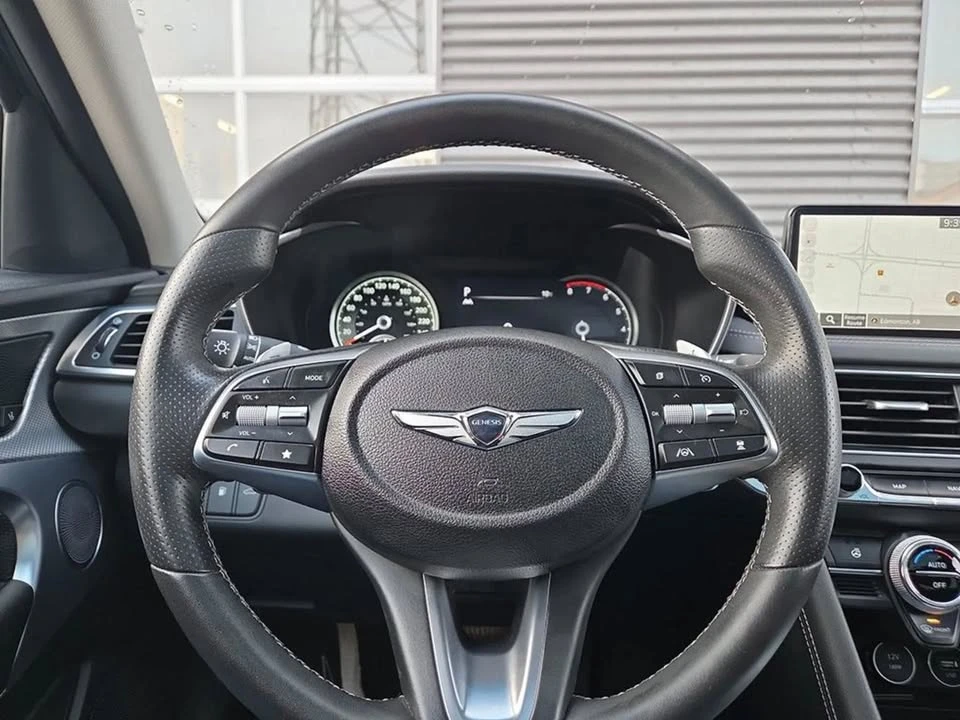 2023 Genesis G70 - Image 7 of 11