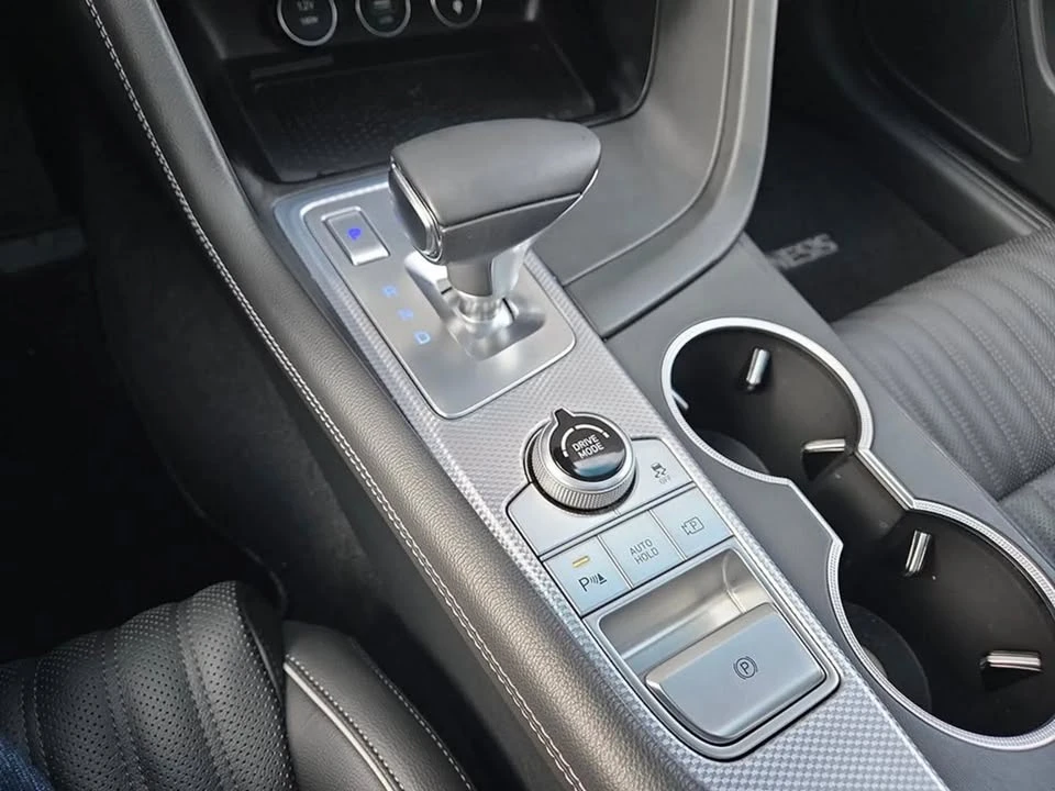 2023 Genesis G70 - Image 8 of 11