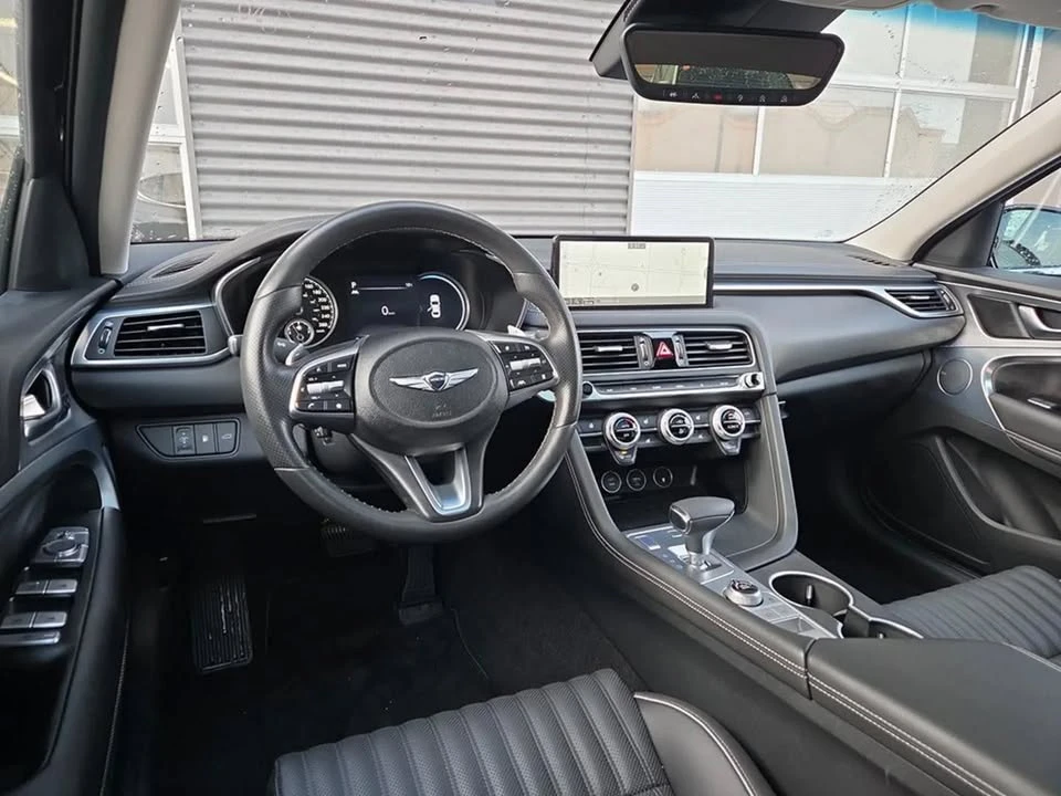 2023 Genesis G70 - Image 6 of 11