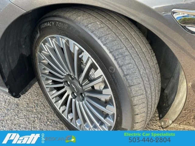 2023 Genesis G80 - Image 19 of 21