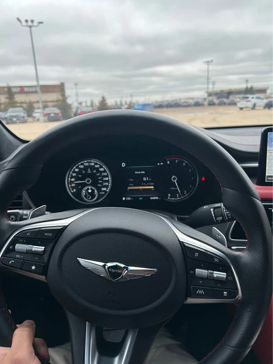 2023 Genesis G70 - Image 9 of 15