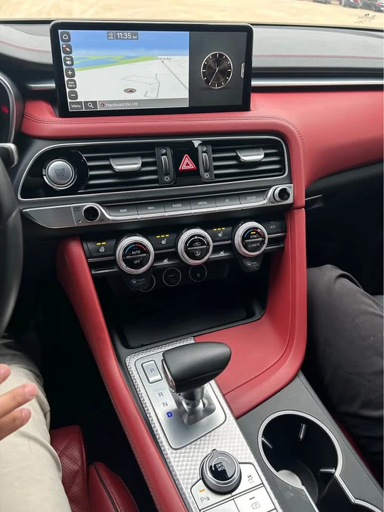 2023 Genesis G70 - Image 10 of 15