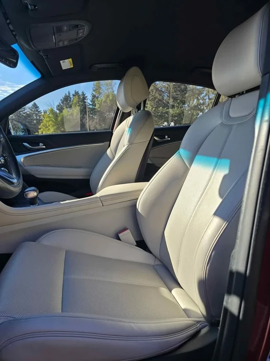 2023 Genesis G70 - Image 3 of 8