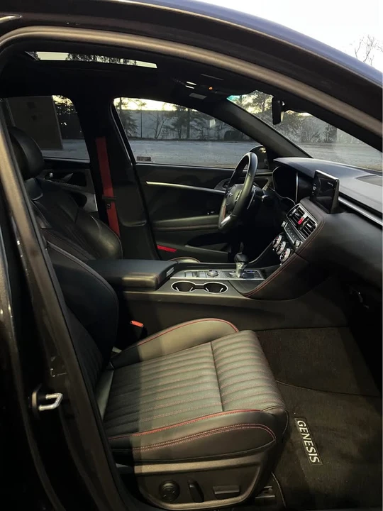 2023 Genesis G70 - Image 5 of 15