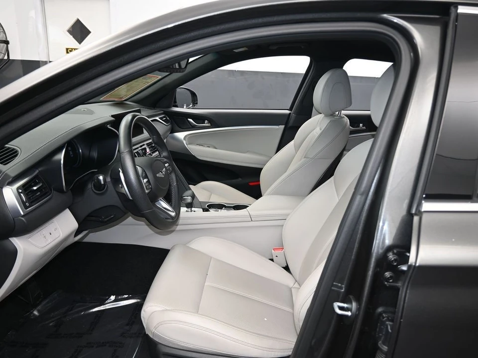 2023 Genesis G70 - Image 11 of 12