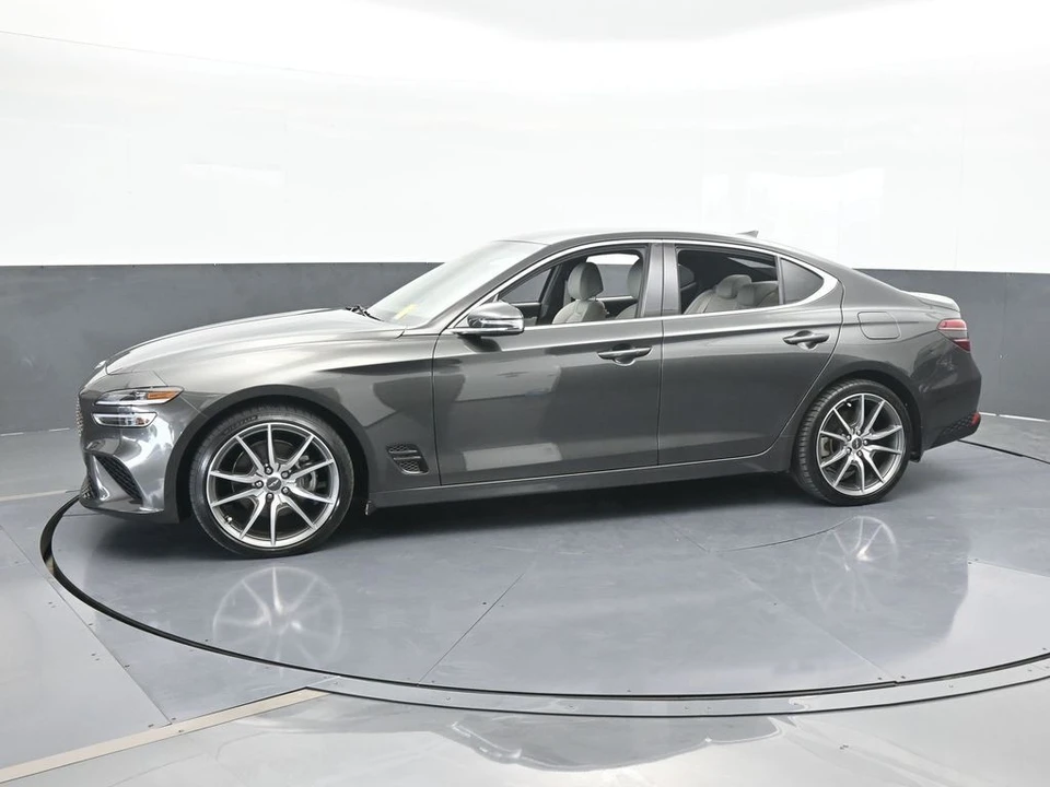2023 Genesis G70 - Image 2 of 12