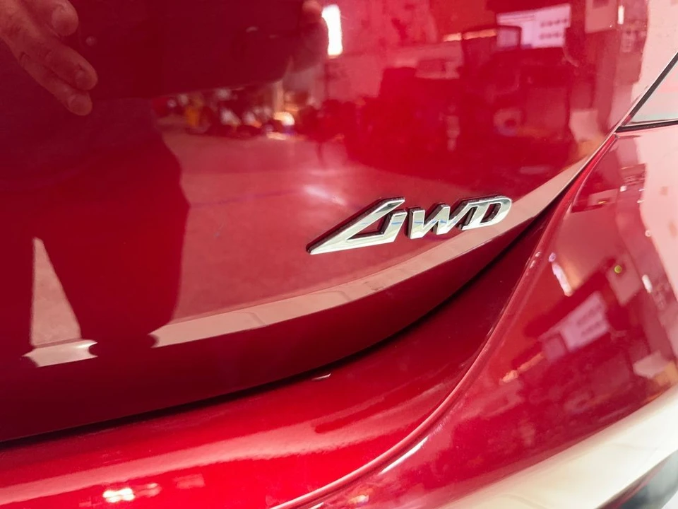 2023 Genesis G70 - Image 24 of 31