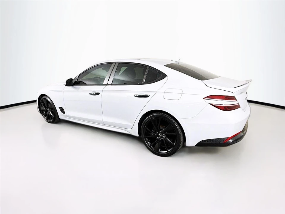 2023 Genesis G70 - Image 5 of 15