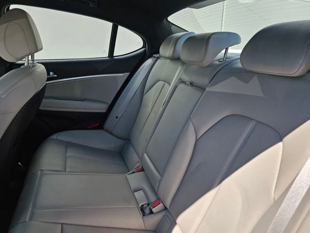 2023 Genesis G70 - Image 8 of 15
