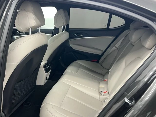 2023 Genesis G70 - Image 11 of 11