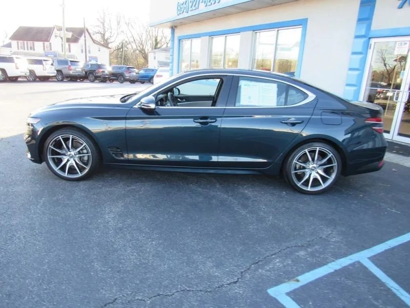 2023 Genesis G70 - Image 3 of 12