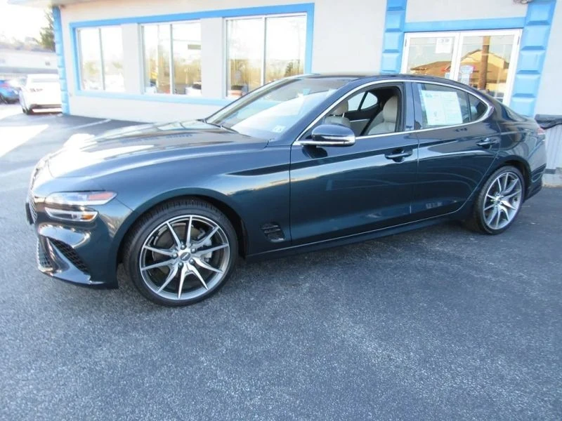 2023 Genesis G70 - Image 2 of 12