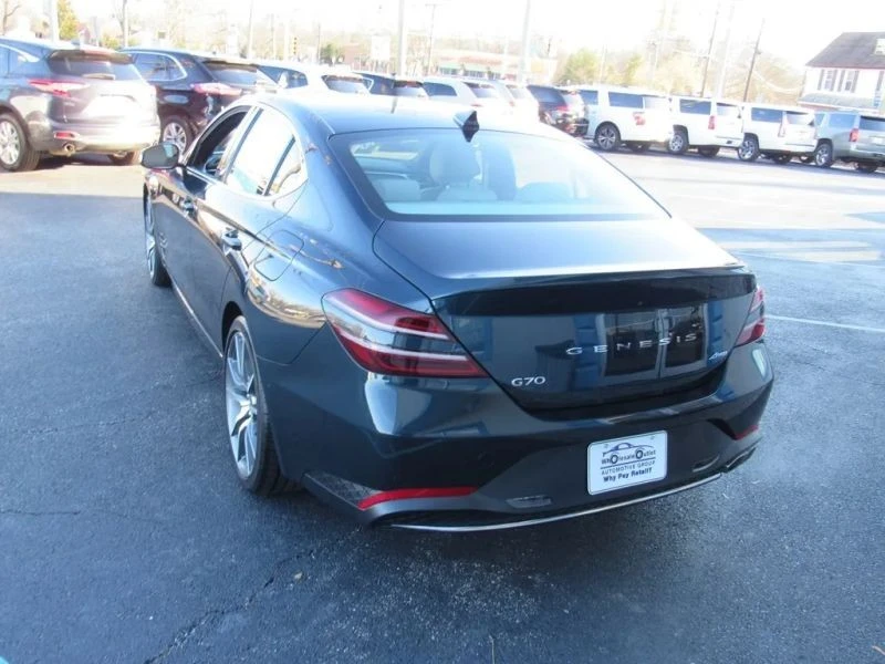 2023 Genesis G70 - Image 6 of 12